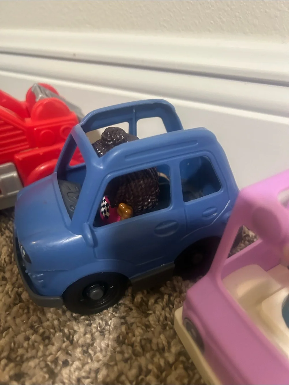 Fisher Price Little People Vehicles with 4 little people